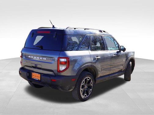 Carbonized Gray Metallic 2025 Ford Bronco Sport Outer Banks