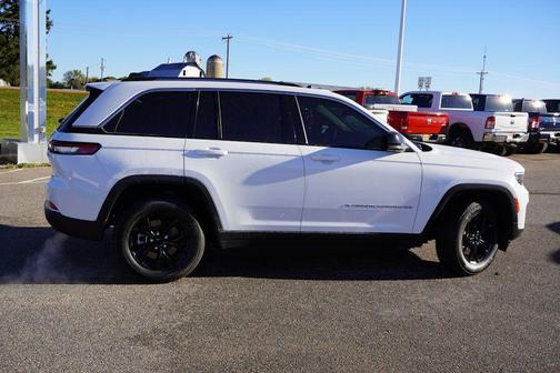 2022 Jeep Grand Cherokee 4xe Base
