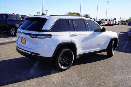 2022 Jeep Grand Cherokee 4xe Base