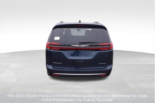 2025 Chrysler Pacifica L
