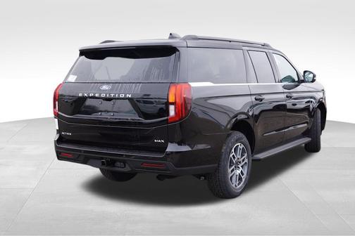 2025 Ford Expedition Max Active 4x4