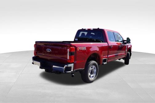 2026 Ford F-350 XLT