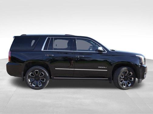 Onyx Black 2019 GMC Yukon Denali