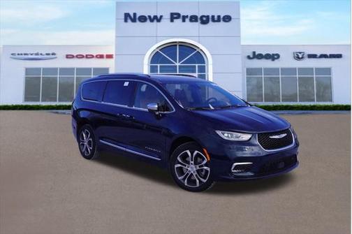 2025 Chrysler Pacifica L