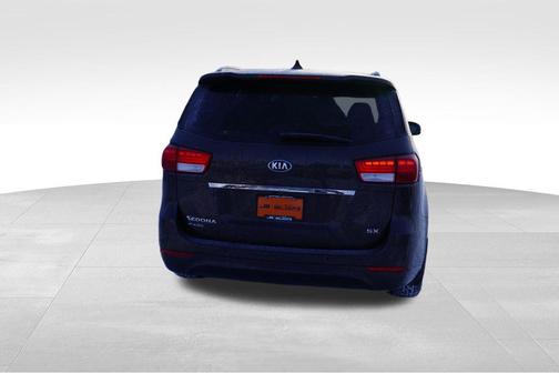 2016 Kia Sedona SX