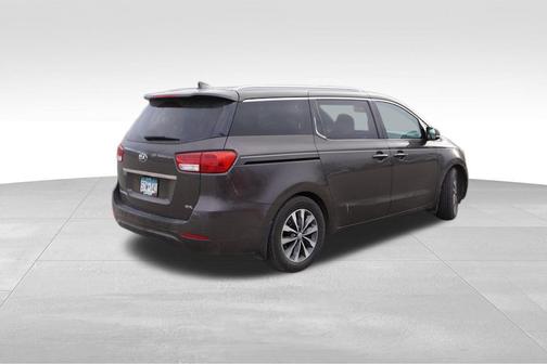 2016 Kia Sedona SX