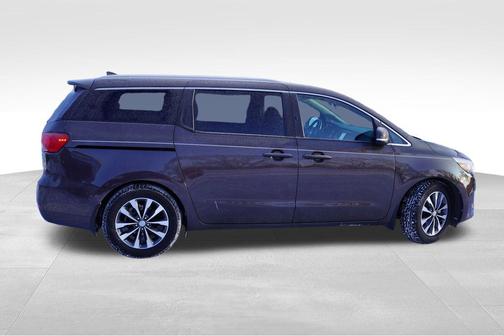2016 Kia Sedona SX