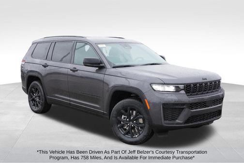 Baltic Gray Metallic Clearcoat 2026 Jeep Grand Cherokee L Altitude