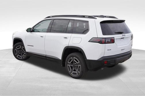 Bright White Clearcoat 2026 Jeep Cherokee Limited