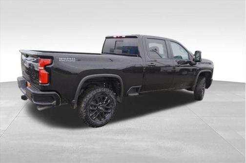 2025 Chevrolet Silverado 3500 LT