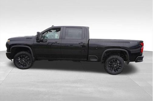 2025 Chevrolet Silverado 3500 LT