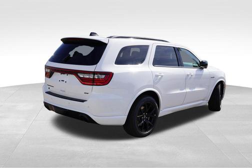 DB Black Clearcoat 2026 Dodge Durango GT Premium AWD HEMI V8
