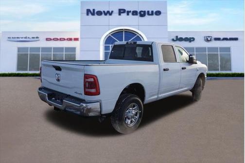 2024 RAM 2500 Tradesman Crew Cab 4x4 6'4' Box