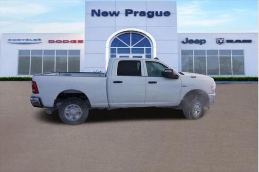 2024 RAM 2500 Tradesman Crew Cab 4x4 6'4' Box