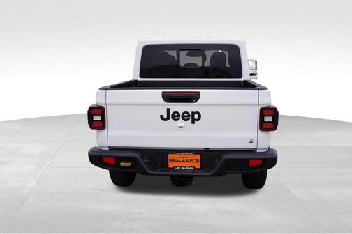 Bright White Clearcoat 2026 Jeep Gladiator 85th Anniversary Edition
