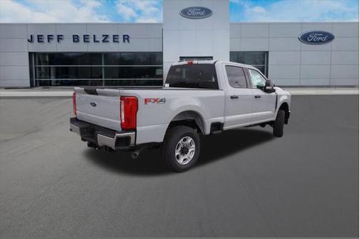 2025 Ford F-350 XLT