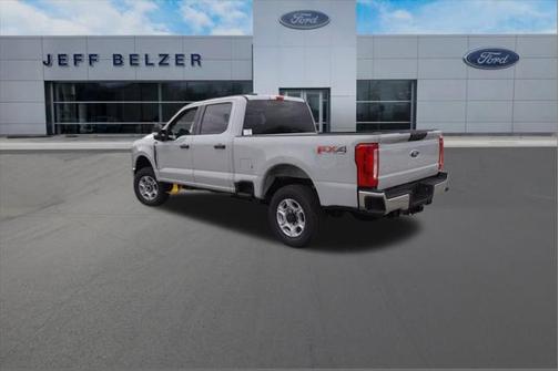 2025 Ford F-350 XLT