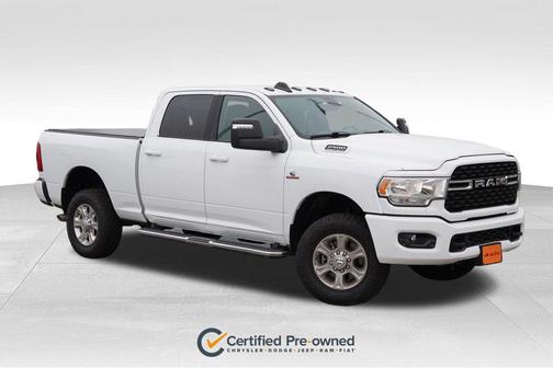 Bright White Clearcoat 2023 RAM 2500 Big Horn Crew Cab 4x4 6'4' Box