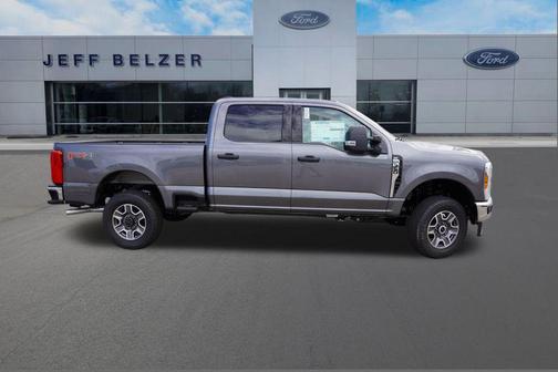 2025 Ford F-350 XLT