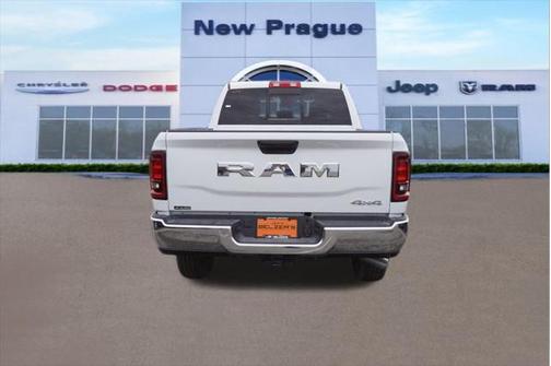 2025 RAM 3500 Tradesman Crew Cab 4x4 6'4' Box