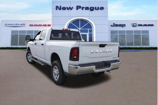 2025 RAM 3500 Tradesman Crew Cab 4x4 6'4' Box