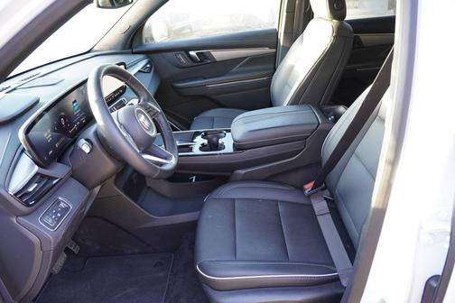 Summit White 2025 Buick Enclave Preferred FWD