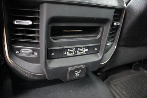 2020 RAM 3500 Limited Mega Cab 4x4 6'4' Box