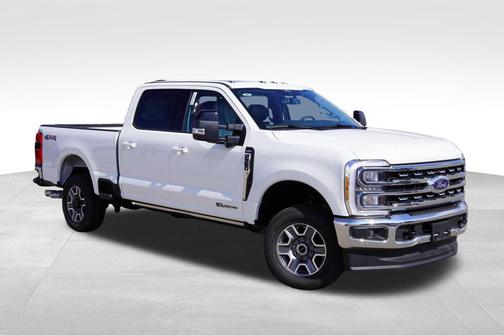 Star White Metallic Tri-Coat 2026 Ford F-350 Lariat