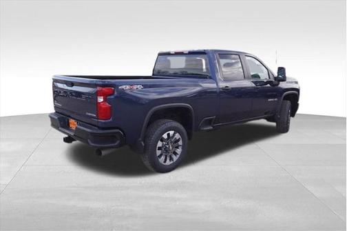 2022 Chevrolet Silverado 2500 Custom