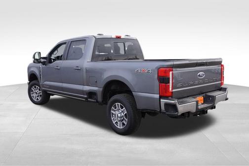 Carbonized Gray Metallic 2026 Ford F-350 Lariat