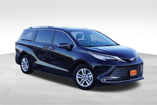 2024 Toyota Sienna Limited