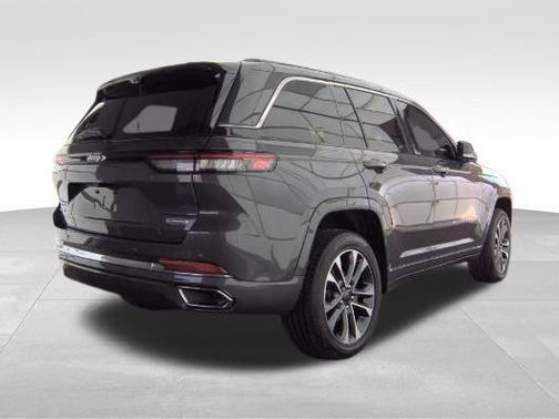2024 Jeep Grand Cherokee Overland