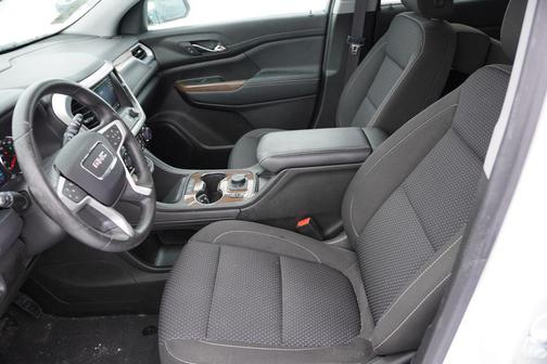 2023 GMC Acadia AWD SLE