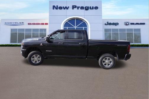 2025 RAM 3500 Big Horn Crew Cab 4x4 6'4' Box