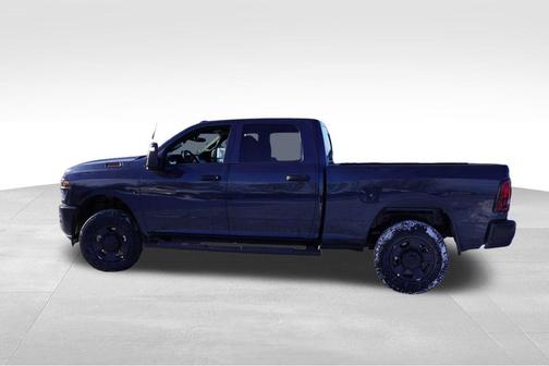 2026 RAM 3500 Tradesman Crew Cab 4x4 6'4' Box