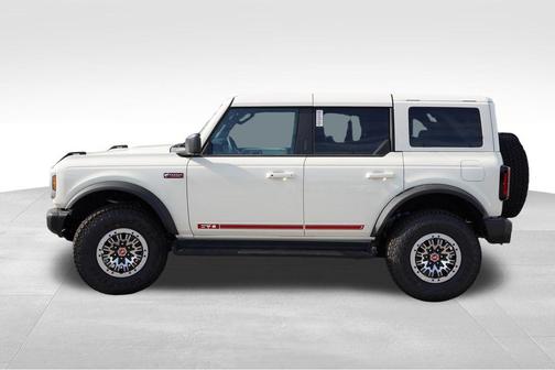 Wimbledon White 2026 Ford Bronco Outer Banks