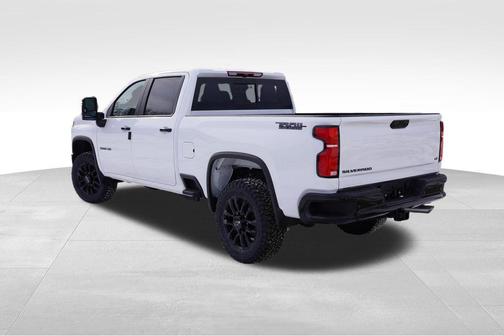 Summit White 2026 Chevrolet Silverado 3500 LT