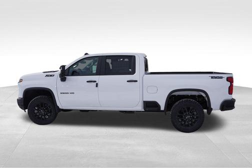 Summit White 2026 Chevrolet Silverado 3500 LT