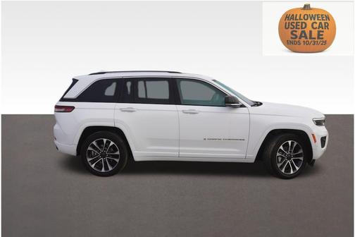 2022 Jeep Grand Cherokee Overland