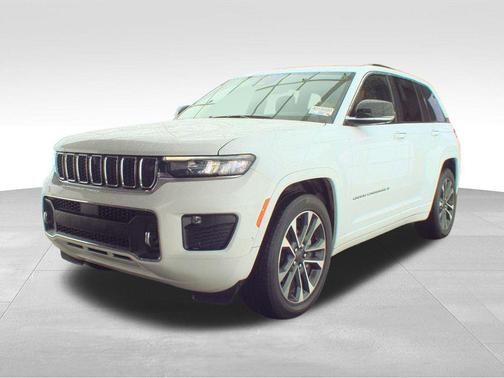 2022 Jeep Grand Cherokee Overland