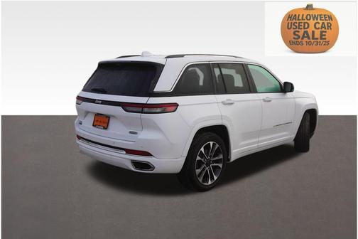 2022 Jeep Grand Cherokee Overland