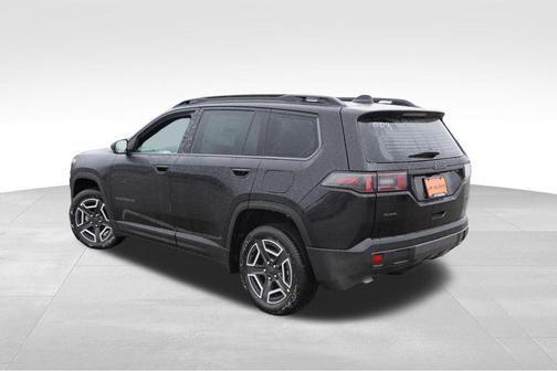 Diamond Black Crystal Pearlcoat 2026 Jeep Cherokee Limited