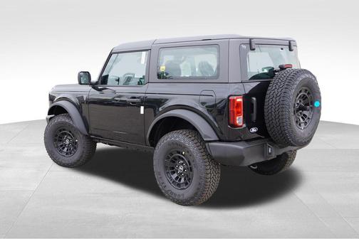 Shadow Black 2026 Ford Bronco Base