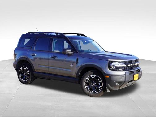 Carbonized Gray Metallic 2025 Ford Bronco Sport Outer Banks