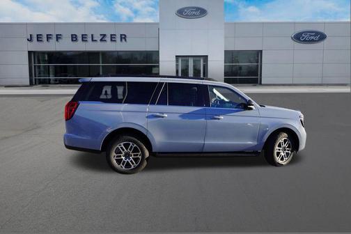 2025 Ford Expedition Max Active 4x4