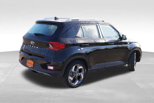 2021 Hyundai VENUE SEL