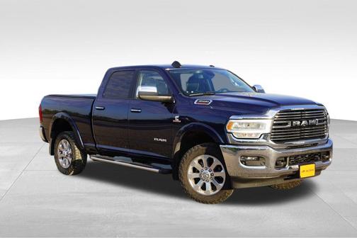 2019 RAM 3500 Laramie Crew Cab 4x4 6'4' Box