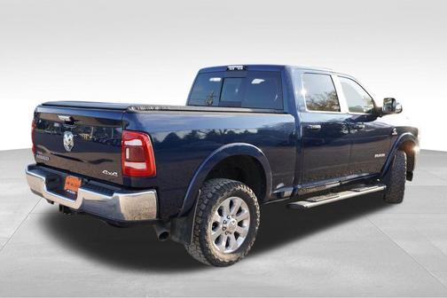 2019 RAM 3500 Laramie Crew Cab 4x4 6'4' Box