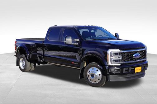 2025 Ford F-450 Platinum