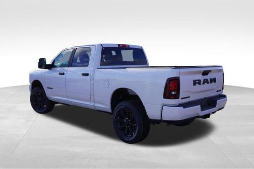 2026 RAM 3500 Big Horn Crew Cab 4x4 6'4' Box